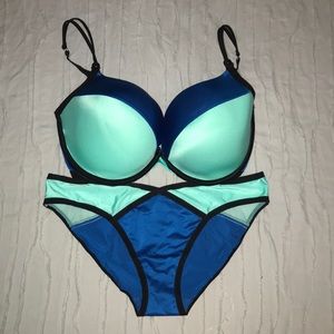 NWOT blue 36DDD/L Victoria’s Secret set